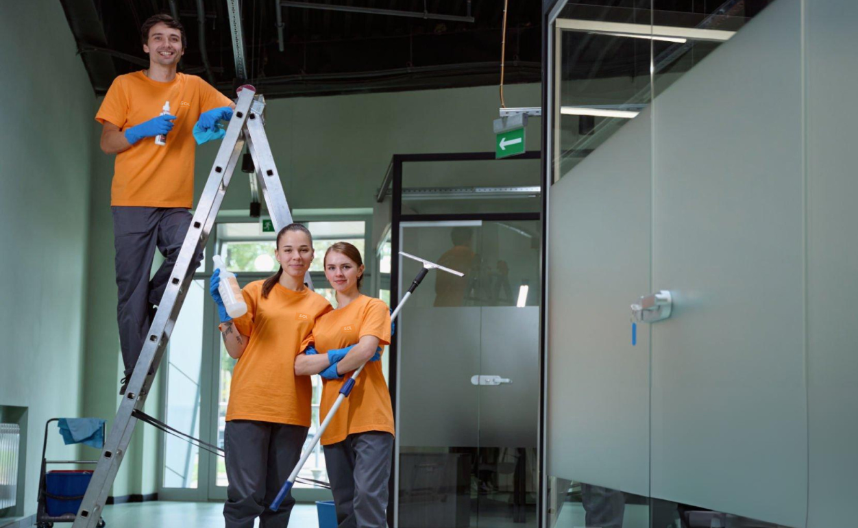 SOL Cleaning CEO
